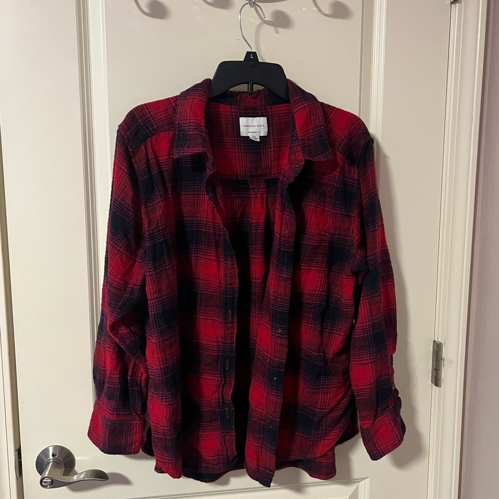 American eagle Flannel ❤️🖤
